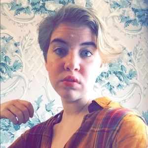 Meet your Posher, Emmemma